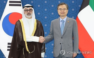  Republic of Korea, Kuwait discuss cooperation on energy, infrastructure